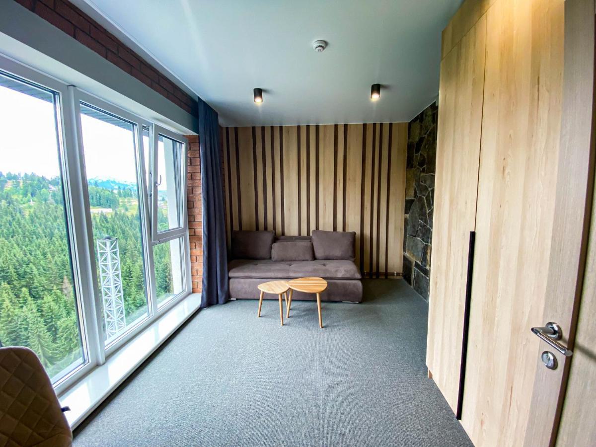 Chevalier Panorama Vandrarhem Jablunytsja Exteriör bild